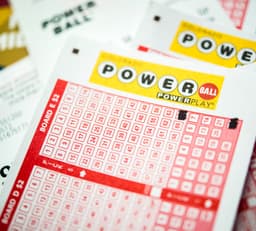 Single Powerball ticket sold in Illinois wins $1.04 billion jackpot, eighth-largest in US history
