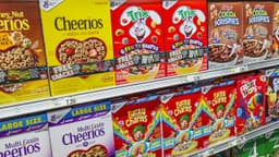 General Mills ditches artificial colors in Lucky Charms, Trix