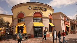 California Pizza Kitchen co-founder opens up about famous chain's wild rise, bankruptcy and comeback